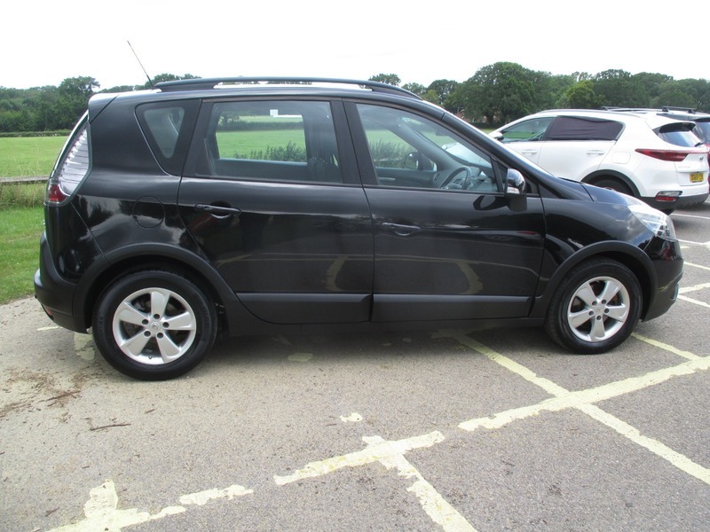 Renault Scenic XMOD Dynamique Tomtom Energy Dci Black #5