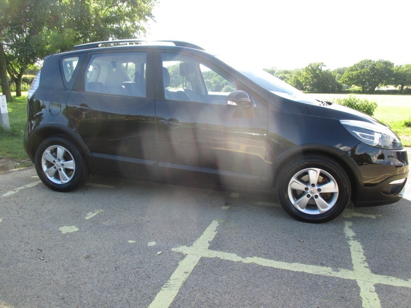 Renault Scenic XMOD Dynamique Tomtom Energy Dci Black #3