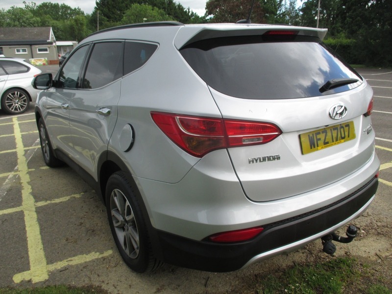 Hyundai Santa Fe Brown #10