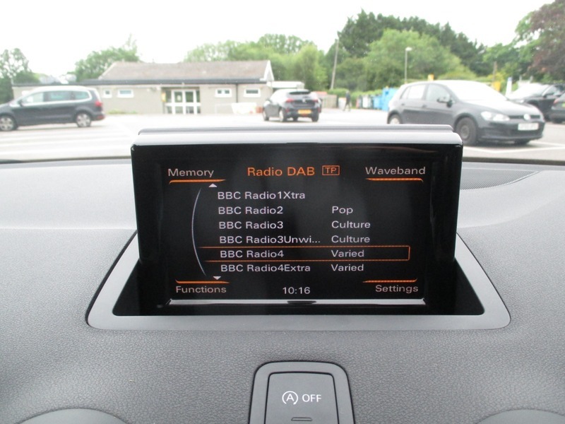 Audi A1 Tdi S Line Black #31