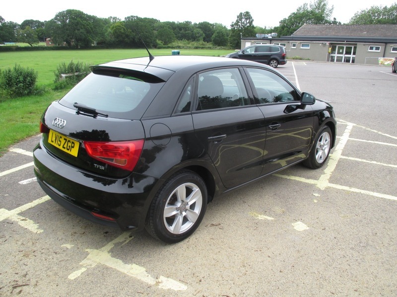Audi A1 Tdi S Line Black #9