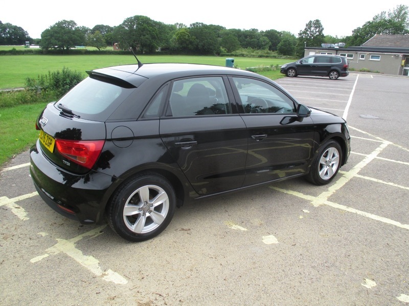 Audi A1 Tdi S Line Black #8