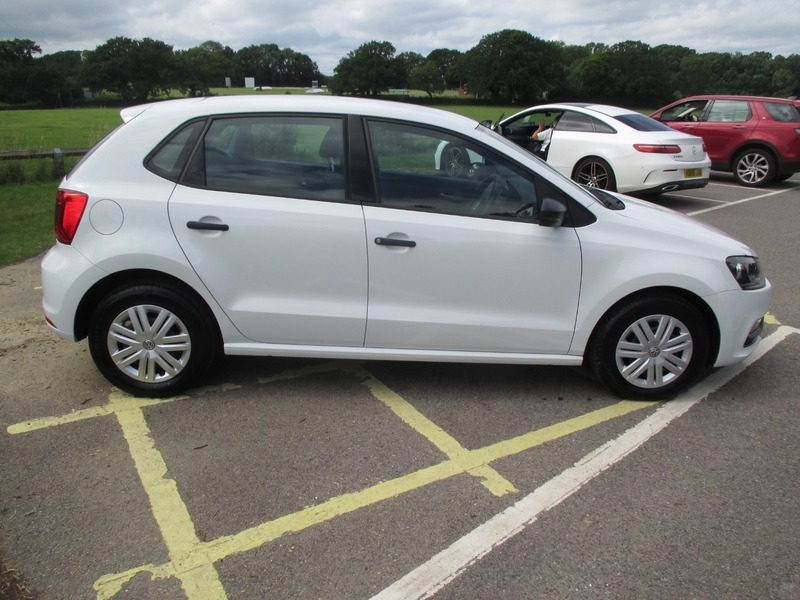 Volkswagen Polo S Ac White #6