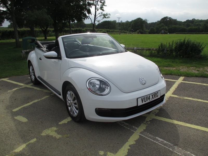 Volkswagen Beetle Tsi White #2