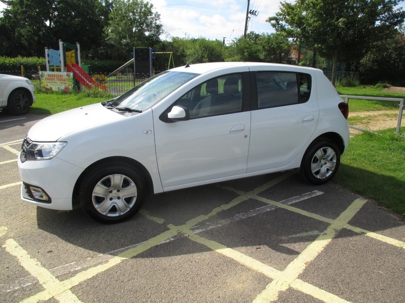 Dacia Sandero Comfort Tce White #19