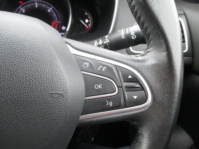 Renault Megane 1.5L Signature Nav Dci Silver #29