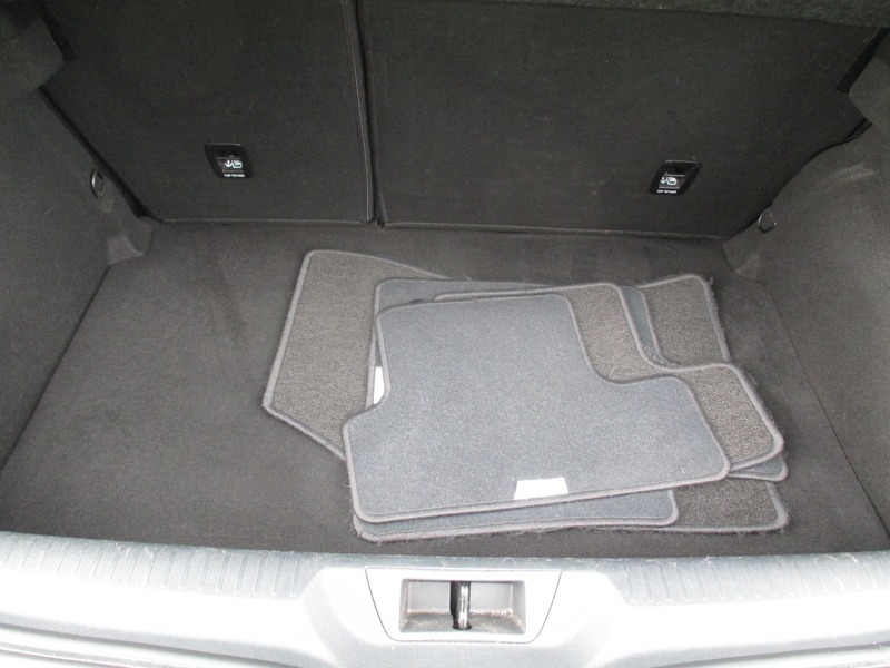 Renault Megane 1.5L Signature Nav Dci Silver #11
