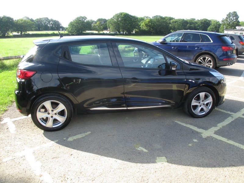 Renault Clio Dynamique Nav Dci Black #6