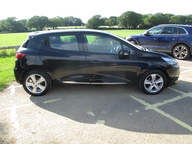 Renault Clio Dynamique Nav Dci Black #5