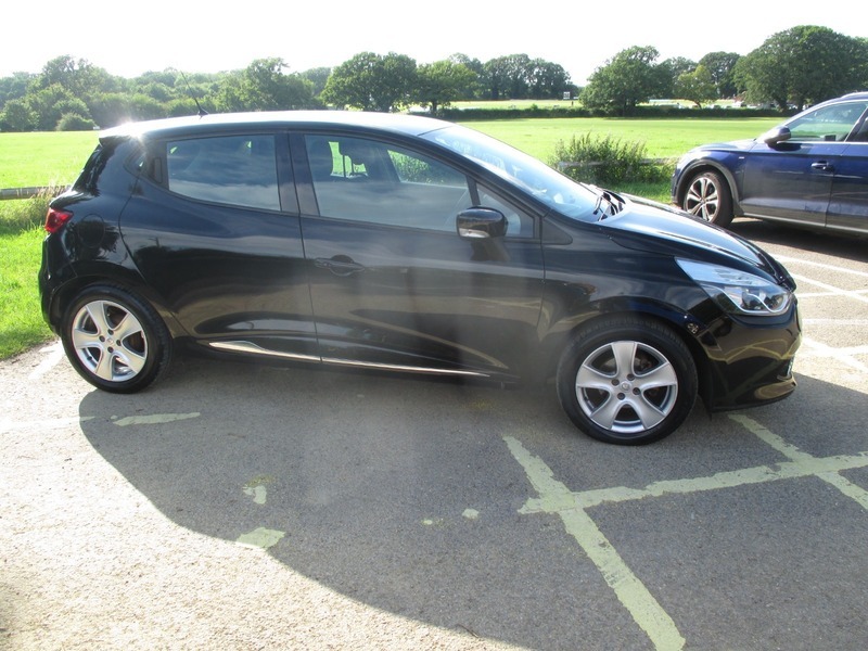 Renault Clio Dynamique Nav Dci Black #4