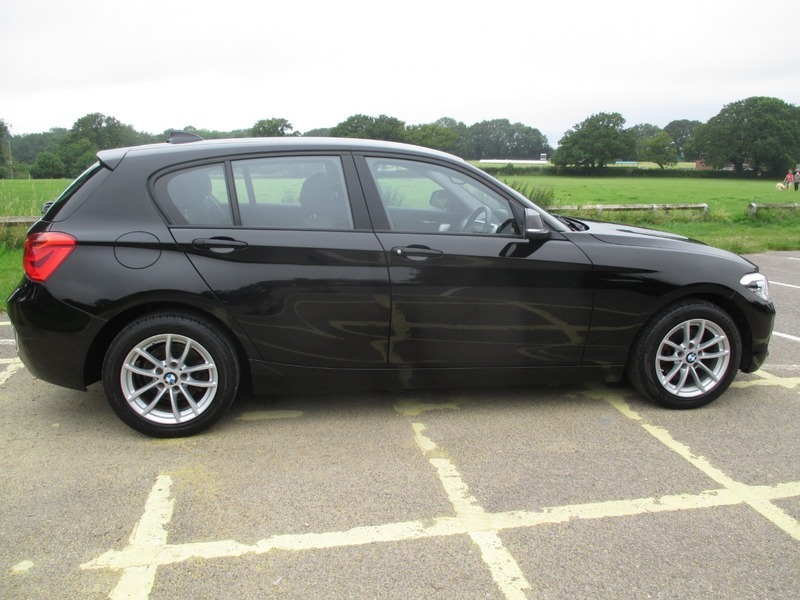 BMW 1 Series 116D Se Business Black #5