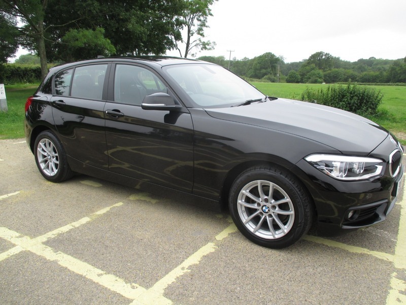BMW 1 Series 116D Se Business Black #2