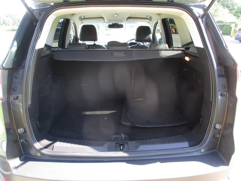 Ford Kuga 2.0 Tdci Titanium 2Wd Euro 6 Ss Black #27
