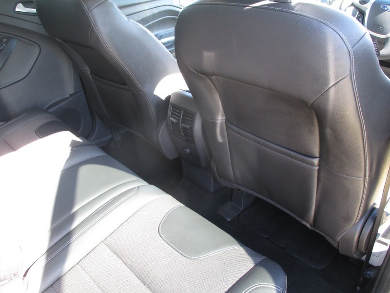 Ford Kuga 2.0 Tdci Titanium 2Wd Euro 6 Ss Black #26