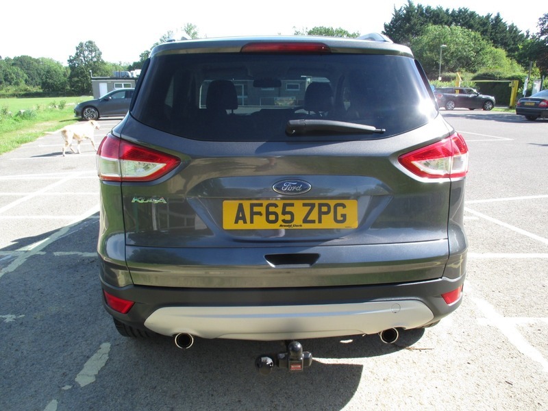 Ford Kuga 2.0 Tdci Titanium 2Wd Euro 6 Ss Black #10