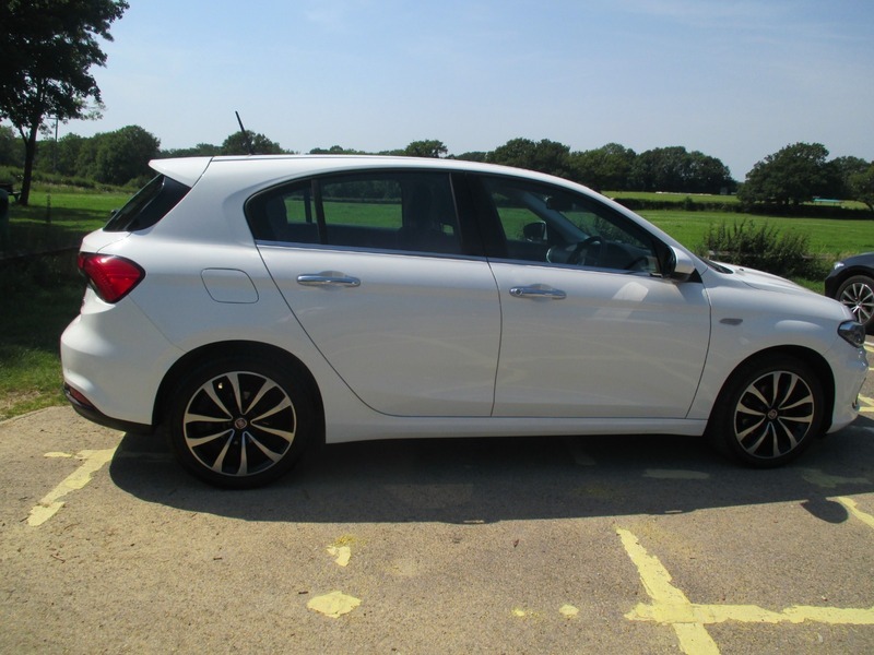 Fiat Tipo T-jet Lounge White #5