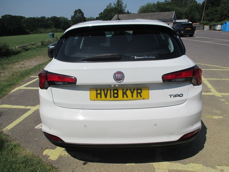 Fiat Tipo 1.4 Mpi Easy Euro 6 White #9