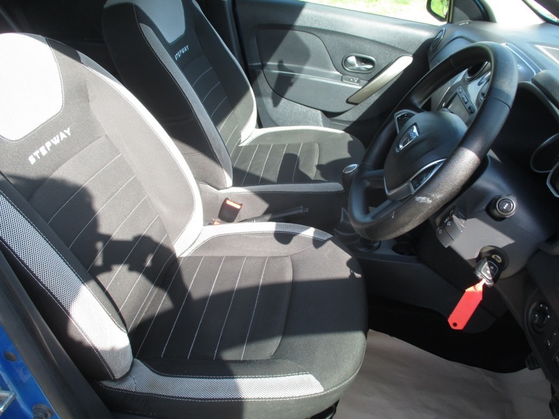 Dacia Sandero Stepway 0.9 Tce Ambiance Silver #26