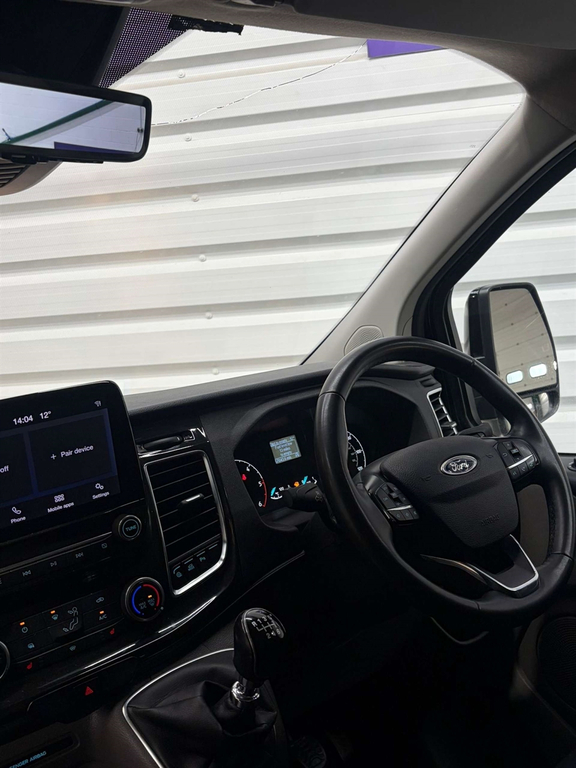 Ford Transit Custom Transit Custom 2.0 Tdci 130Ps Low Roof Limited Van White #11