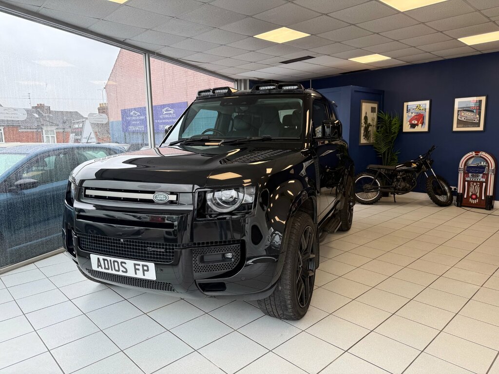 Land Rover Defender 90 3.0 D250 Mhev X-dynamic Hse Suv 4W Black