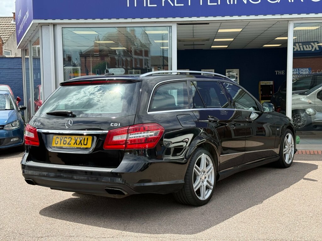 Mercedes-Benz E Class 2.1 E250 Cdi Blueefficiency Sport Estate Diese Black #3