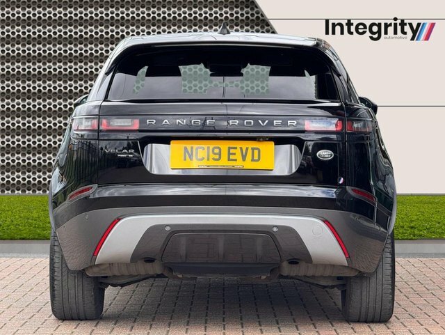 Land Rover Range Rover Velar 2019 2.0 P250 R-dynamic Se Suv 4Wd NC19EVD Black #4