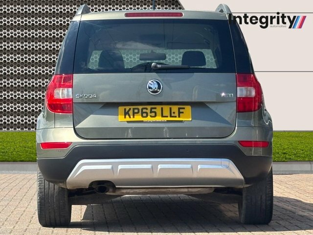Skoda Yeti 1.2 Tsi Se L Outdoor Dsg Euro 6 Ss Green #6