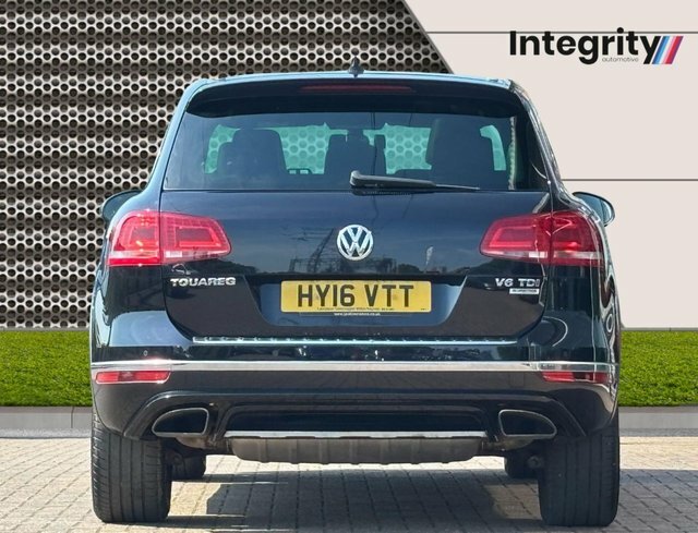 Volkswagen Touareg 3.0 Tdi V6 Bluemotion Tech R-line Suv T Black #6