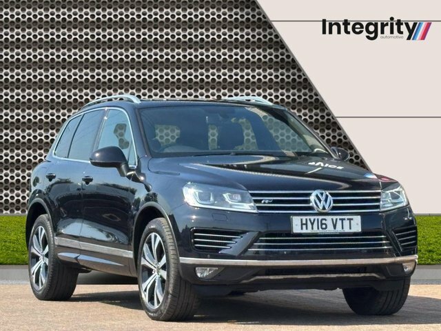 Volkswagen Touareg 3.0 Tdi V6 Bluemotion Tech R-line Suv T Black #3