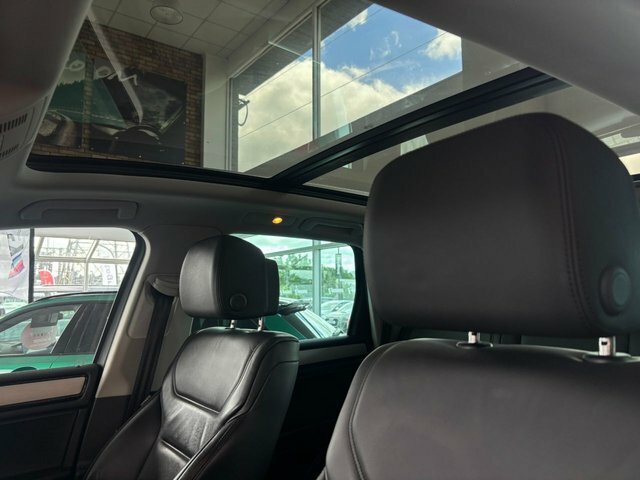 Volkswagen Touareg Suv Blue #31