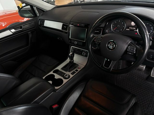 Volkswagen Touareg Suv Blue #14