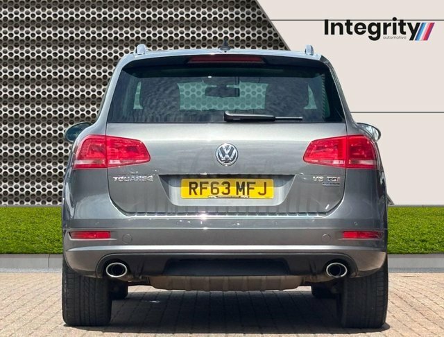 Volkswagen Touareg 3.0 Tdi V6 Bluemotion Tech R-line Suv T Grey #6