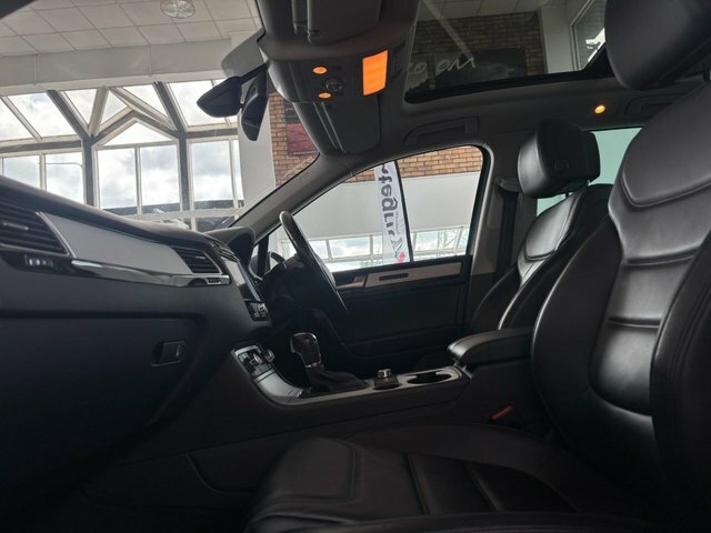 Volkswagen Touareg Suv Blue #29