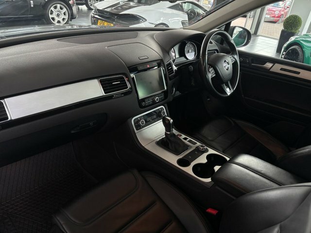 Volkswagen Touareg Suv Blue #28