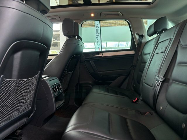 Volkswagen Touareg Suv Blue #25