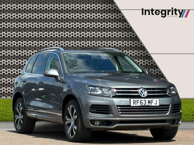 Volkswagen Touareg 3.0 Tdi V6 Bluemotion Tech R-line Suv T Grey #3
