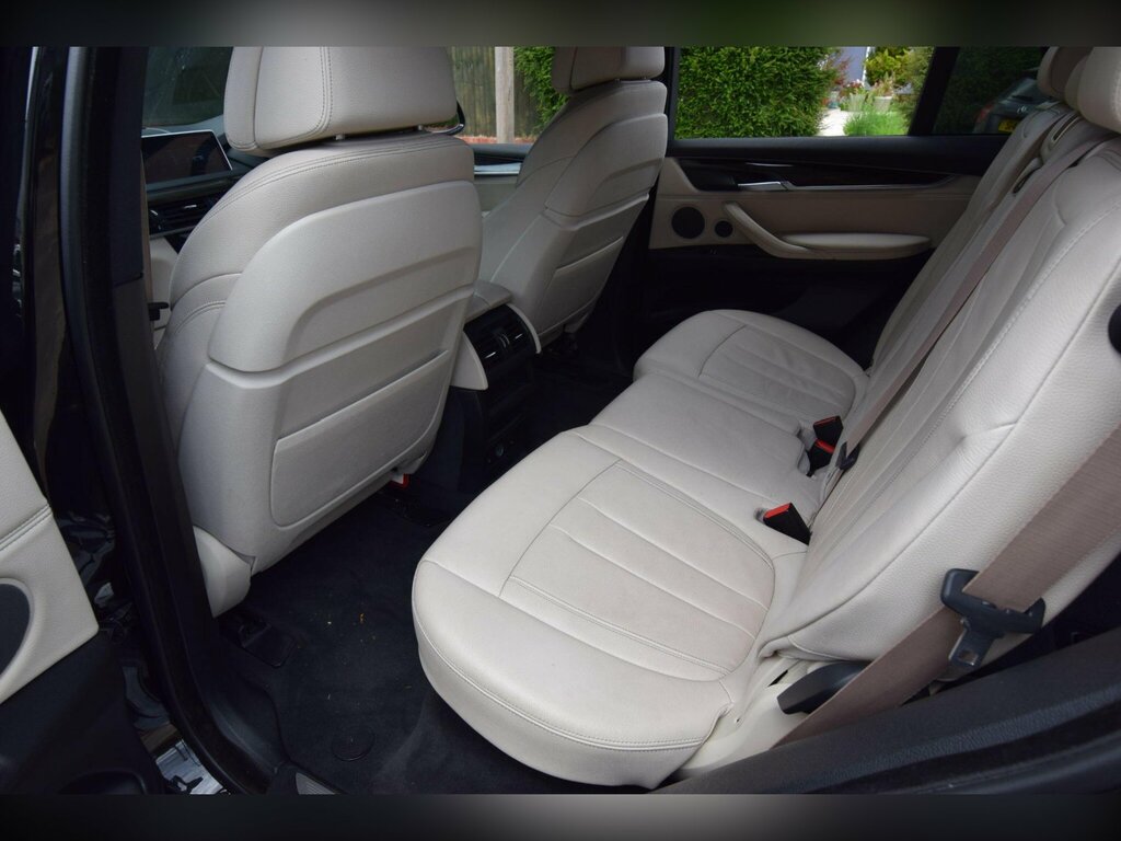 BMW X5 Suv  #43