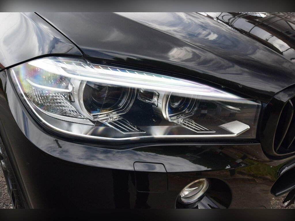 BMW X5 Suv  #28