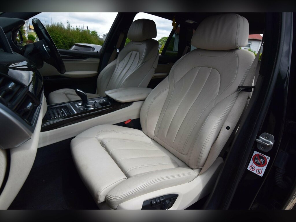 BMW X5 Suv  #20