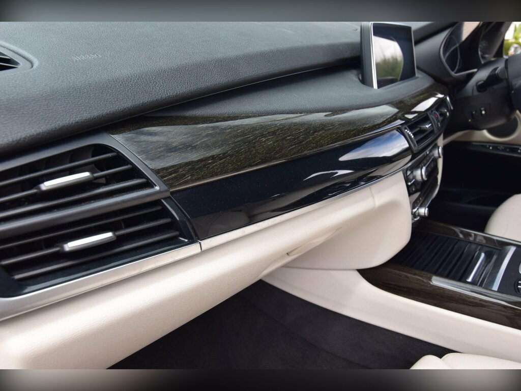 BMW X5 Suv  #18