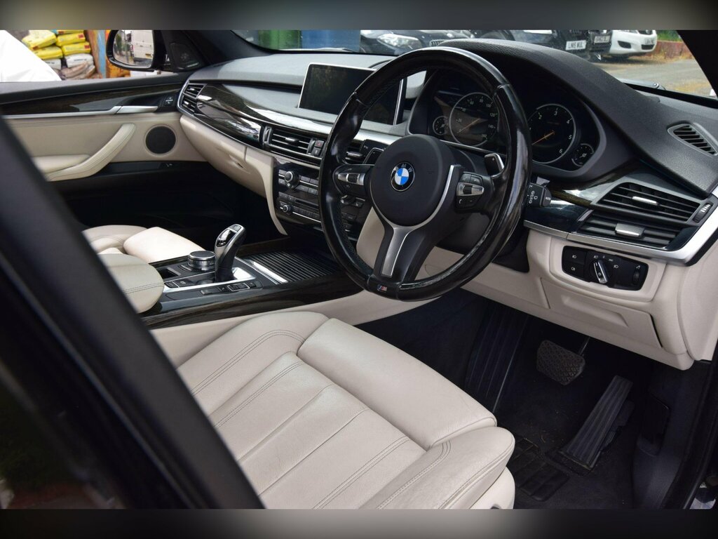 BMW X5 Suv  #21