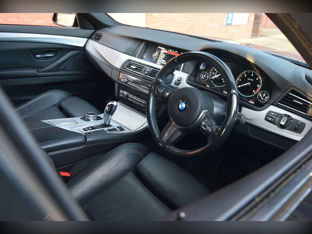 BMW 5 Series 530D M Sport Silver #17