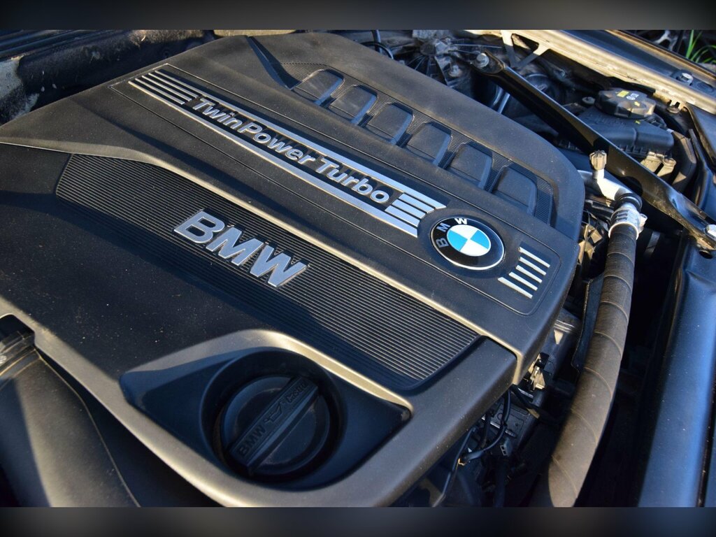 BMW 5 Series 530D M Sport Silver #28