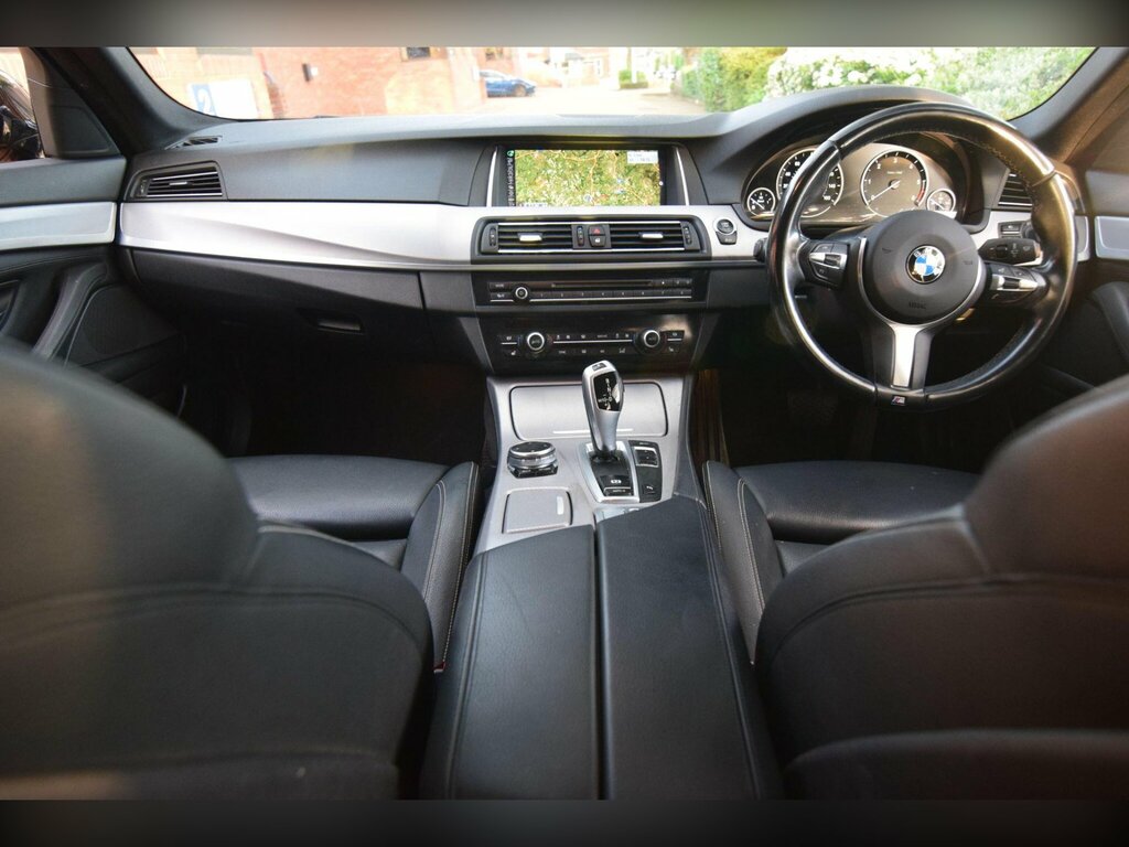 BMW 5 Series 530D M Sport Silver #24