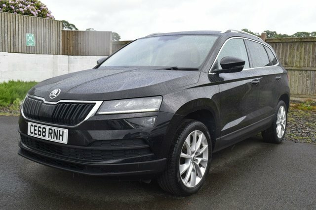 Skoda Karoq 1.6 Tdi Se L Suv Euro 6 S S 1 CE68RNF Black #3