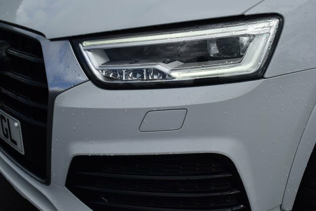 Audi Q3 2.0 Tdi S Line Plus Suv S Tronic Quattr SP66VGL White #5