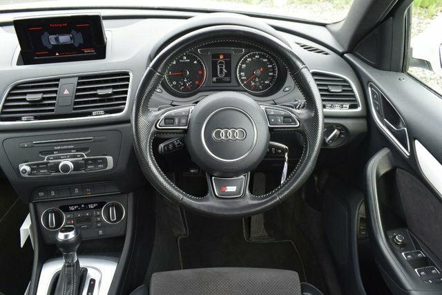 Audi Q3 2.0 Tdi S Line Plus Suv S Tronic Quattr SP66VGL White #4