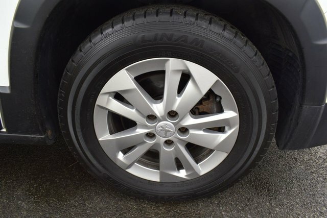 Peugeot Rifter 1.5 Bluehdi Allure Standard Mpv WK69XZM White #4