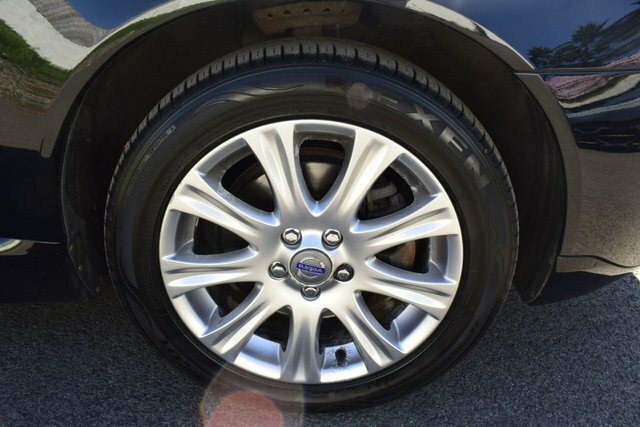 Volvo V70 2.0D Se Lux Estate Euro 4 136 P Black #4