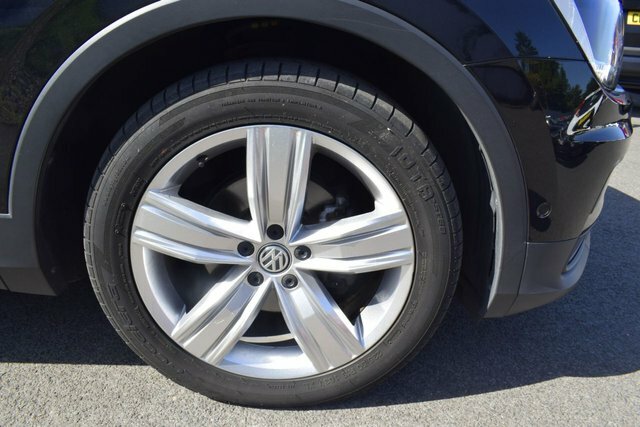 Volkswagen Tiguan 2.0 Tdi Match Suv Dsg Euro 6 S S 150 MT20XFK Black #4